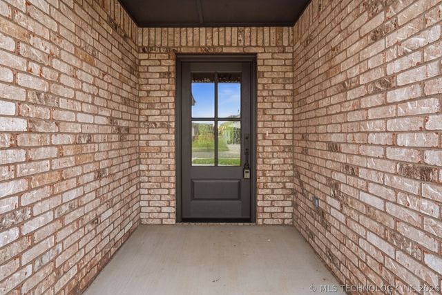 10721 S 281st East Avenue, Coweta, OK 74429