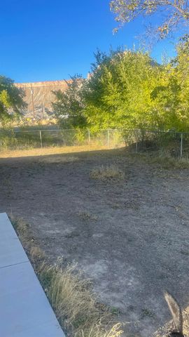 3374 G Road, Clifton, CO 81520