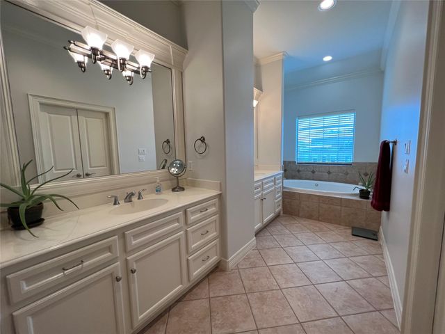 2807 Albany Street, Houston, TX 77006