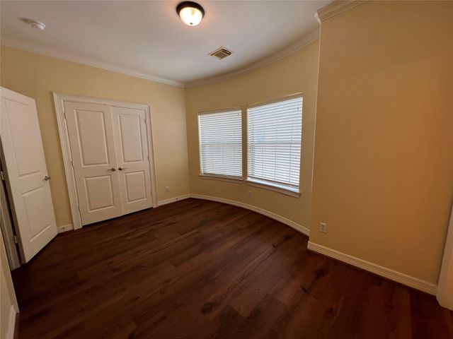 2807 Albany Street, Houston, TX 77006