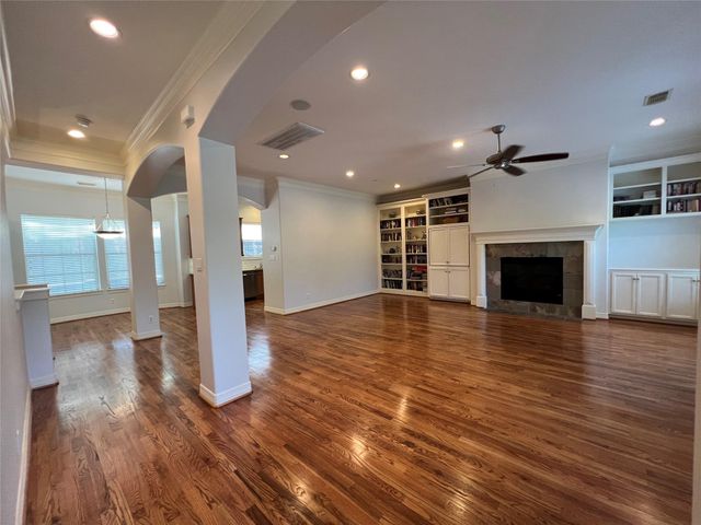2807 Albany Street, Houston, TX 77006