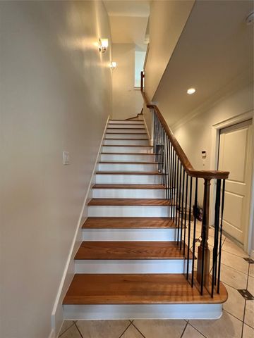2807 Albany Street, Houston, TX 77006