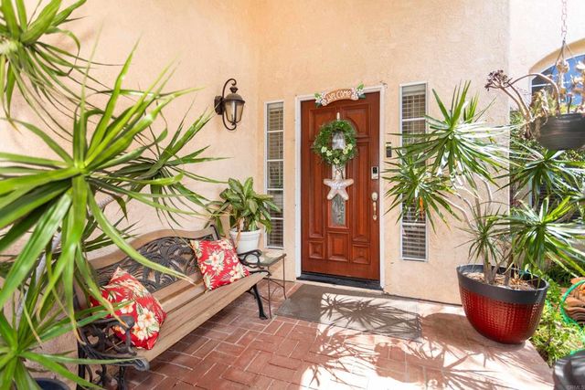1810 Olympus Loop Drive, Vista, CA 92081