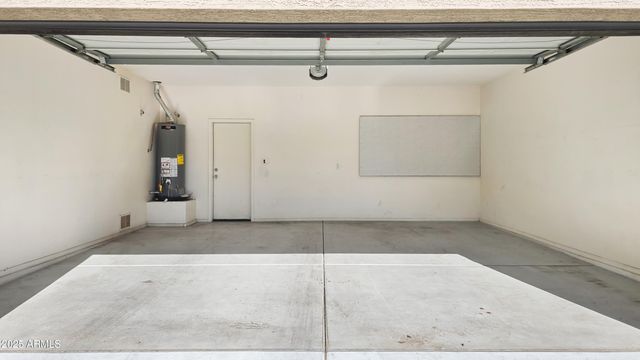 11552 W HILL Drive, Avondale, AZ 85323