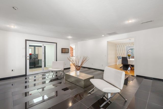 347 Green Street, Northborough, MA 01532