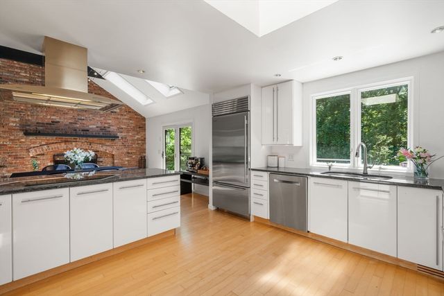 347 Green Street, Northborough, MA 01532