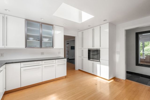 347 Green Street, Northborough, MA 01532