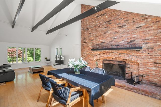 347 Green Street, Northborough, MA 01532