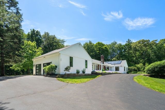 347 Green Street, Northborough, MA 01532