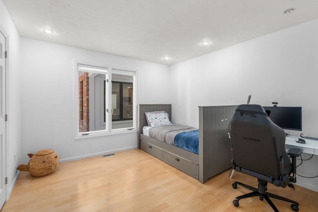 347 Green Street, Northborough, MA 01532