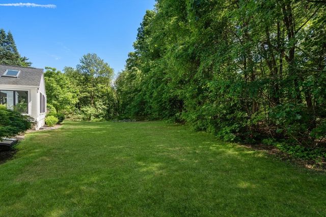 347 Green Street, Northborough, MA 01532