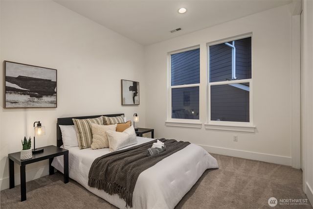 12105 NE 105th Street, Kirkland, WA 98033