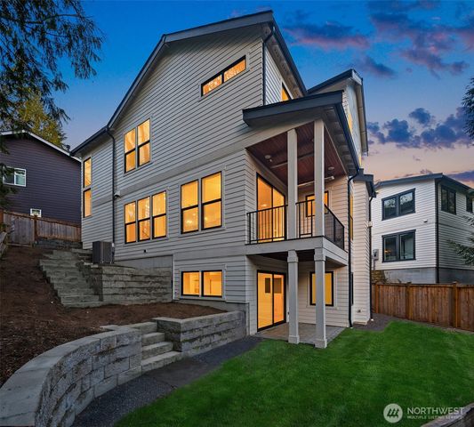 12105 NE 105th Street, Kirkland, WA 98033
