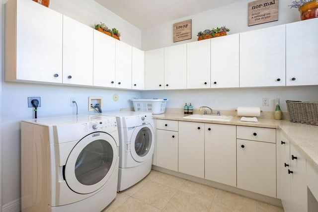 2825 Marina Circle 2825, Lighthouse Point, FL 33064