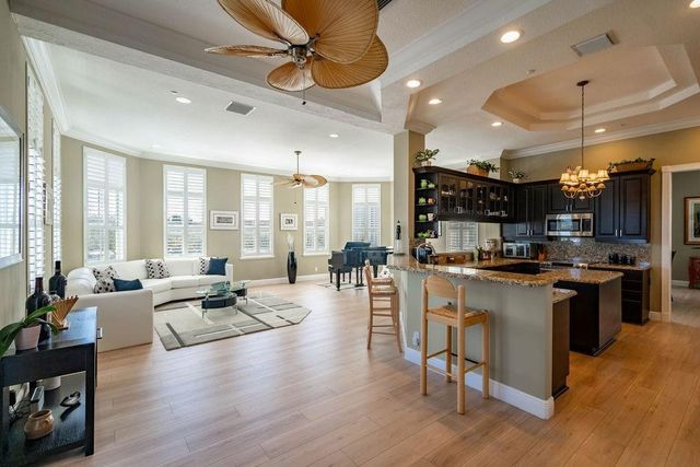 2825 Marina Circle 2825, Lighthouse Point, FL 33064