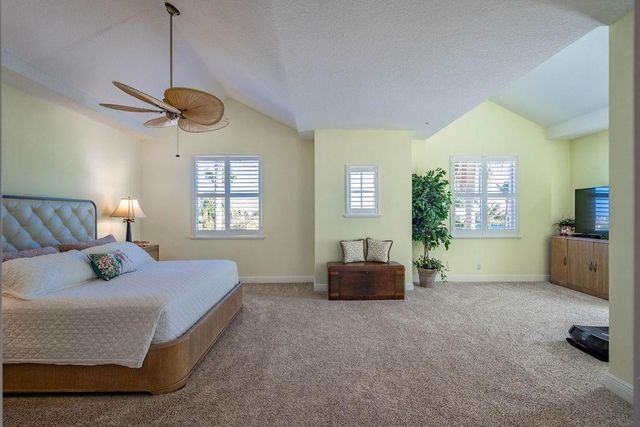 2825 Marina Circle 2825, Lighthouse Point, FL 33064