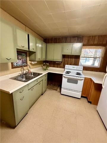 614 Woodward Ave, Kittanning Boro, PA 16201