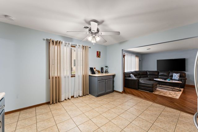 1546 Autumn Drive, Crown Point, IN 46307