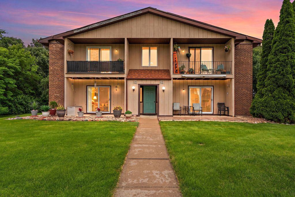 1546 Autumn Drive, Crown Point, IN 46307
