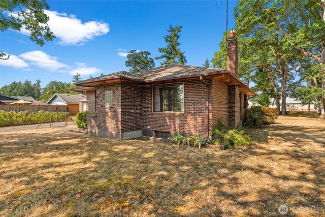 15202 Washington Avenue SW, Lakewood, WA 98498