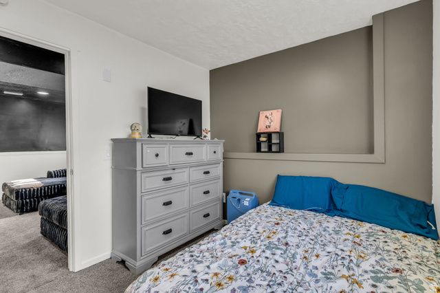 3815 W 5700 S, Roy, UT 84067