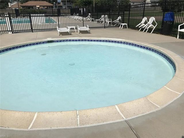 789 Quesnel DR, Virginia Beach, VA 23454