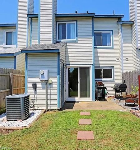 789 Quesnel DR, Virginia Beach, VA 23454