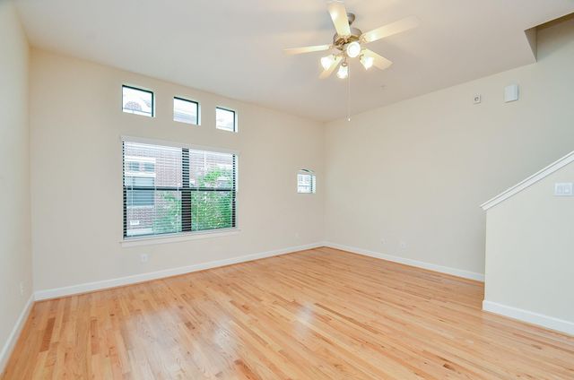 11315 S Main Street 301, Houston, TX 77025