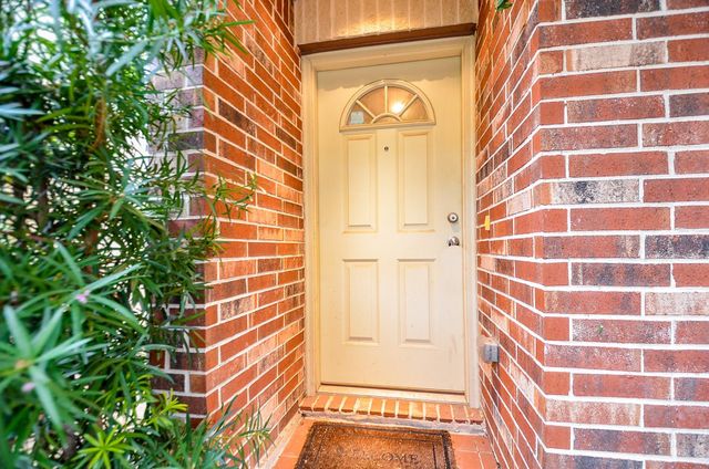 11315 S Main Street 301, Houston, TX 77025