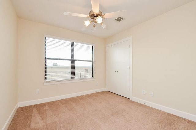 11315 S Main Street 301, Houston, TX 77025