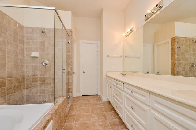 11315 S Main Street 301, Houston, TX 77025