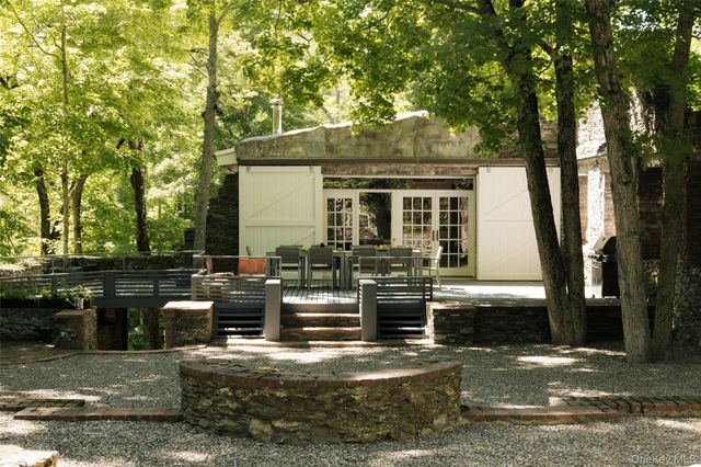 4918 Route 82, Salt Point, NY 12578