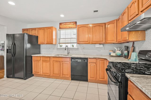 617 Morningside Avenue, Union Beach, NJ 07735