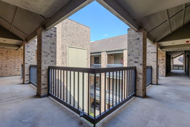 8888 Tallwood DR 2307, Austin, TX 78759