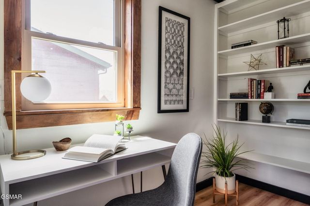 1008 Walini Way, Sevierville, TN 37876