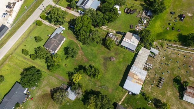 17520 Janacek Road, Crosby, TX 77532