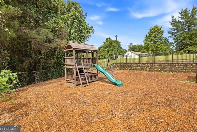 17 Hartwell Lane, Dawsonville, GA 30534