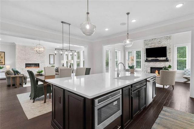 16270 Grand Litchfield Drive, Roswell, GA 30075