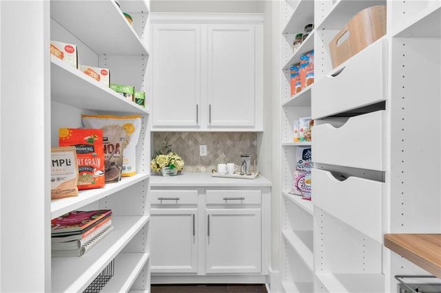 16270 Grand Litchfield Drive, Roswell, GA 30075