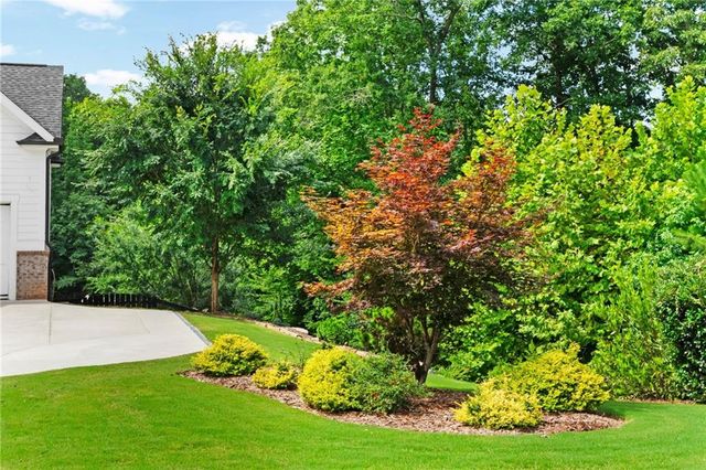 16270 Grand Litchfield Drive, Roswell, GA 30075