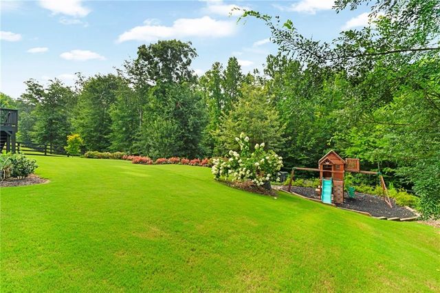 16270 Grand Litchfield Drive, Roswell, GA 30075