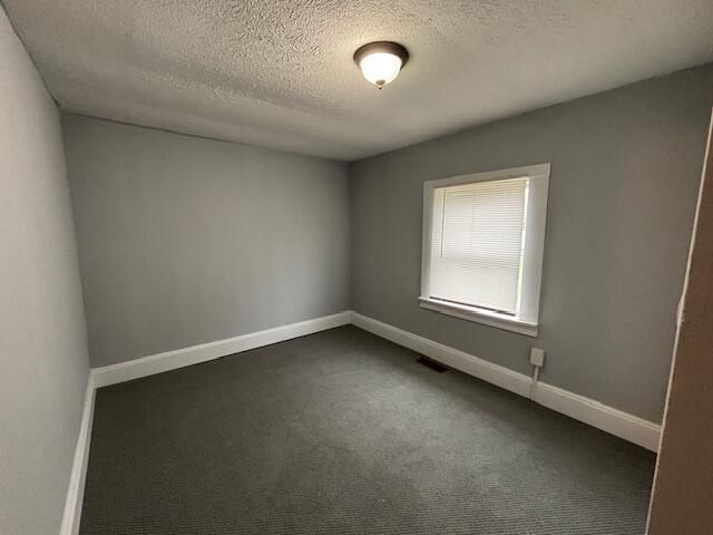 879 KY-1729, Russell Springs, KY 42642