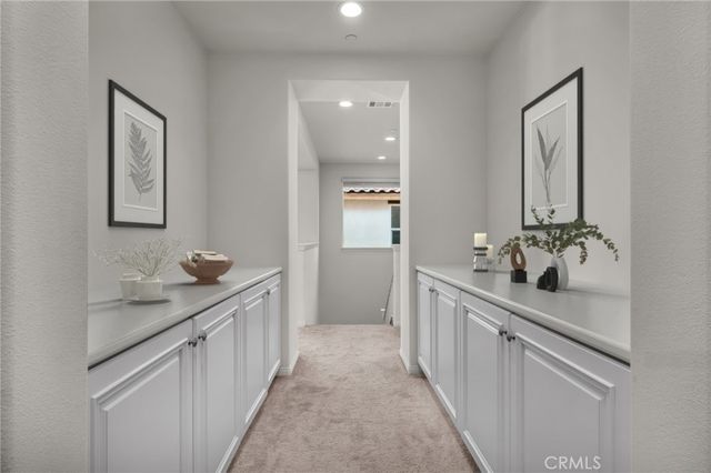 28217 Nield Court, Saugus, CA 91350