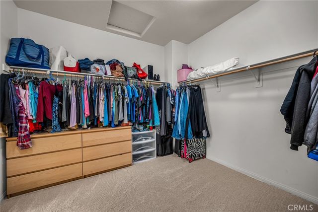 28217 Nield Court, Saugus, CA 91350