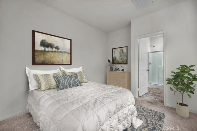 28217 Nield Court, Saugus, CA 91350