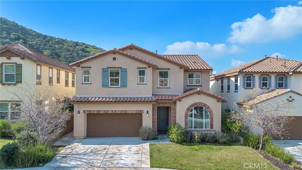 28217 Nield Court, Saugus, CA 91350