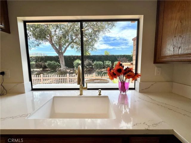 7756 Sailboat Circle, Huntington Beach, CA 92648