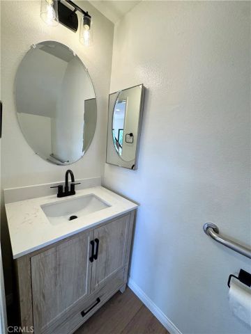 7756 Sailboat Circle, Huntington Beach, CA 92648