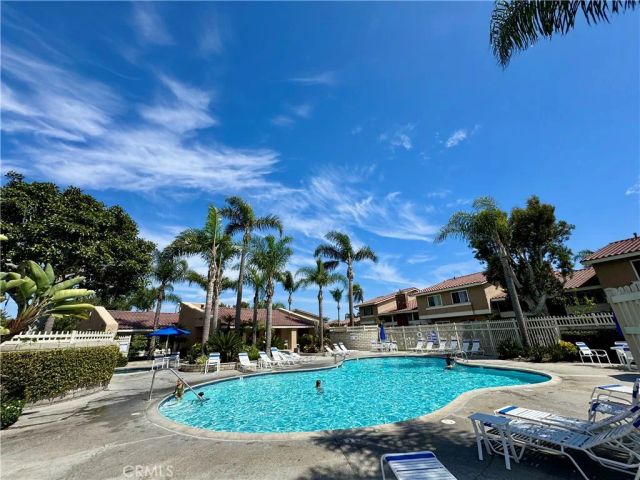 7756 Sailboat Circle, Huntington Beach, CA 92648