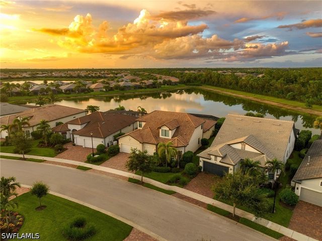 7759 Winding Cypress DR, Naples, FL 34114